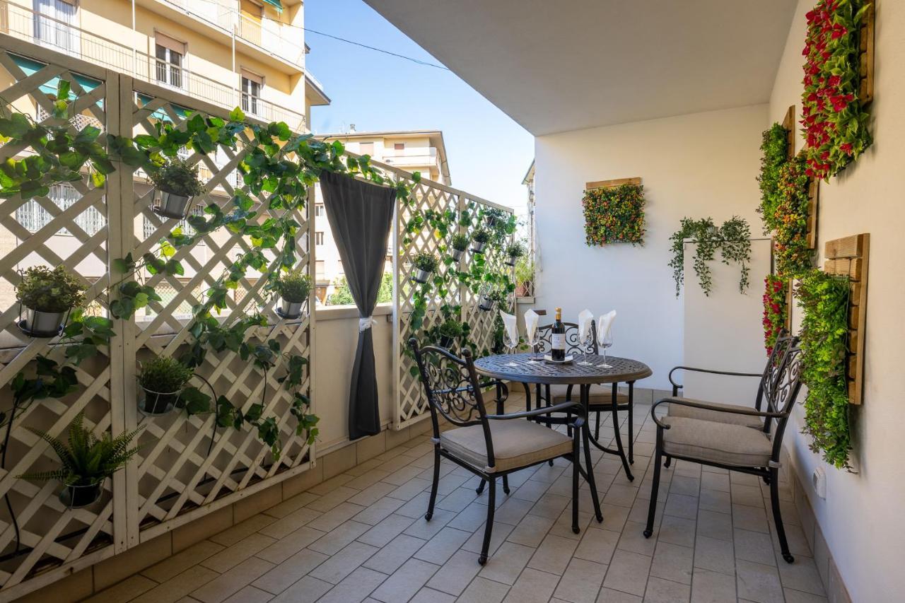 Elegant Location In Florence - 2 Free Parking! Εξωτερικό φωτογραφία